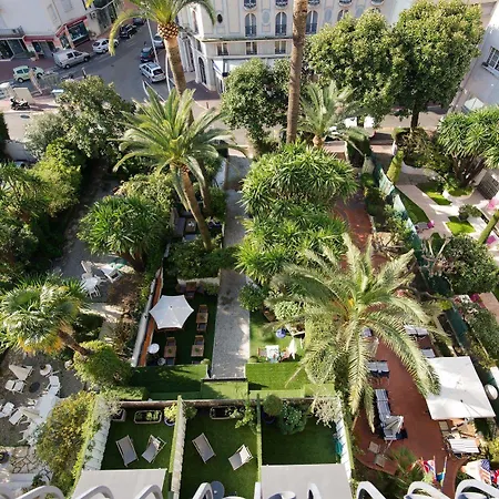 De Provence Hotel 3*