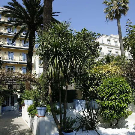 De Provence Hotel